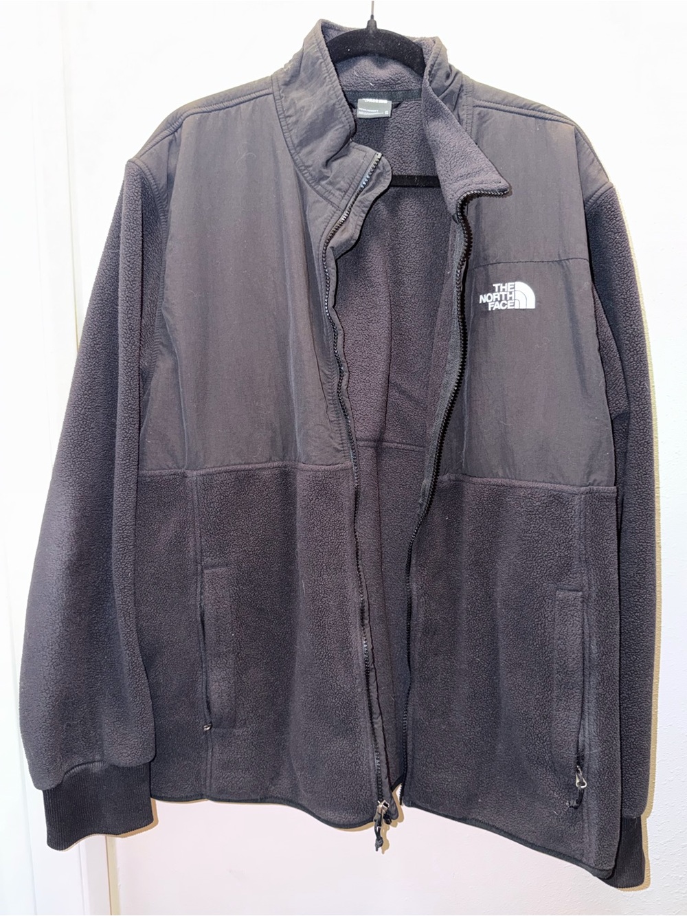 The North Face Black Lightweight Fleece Jacket
